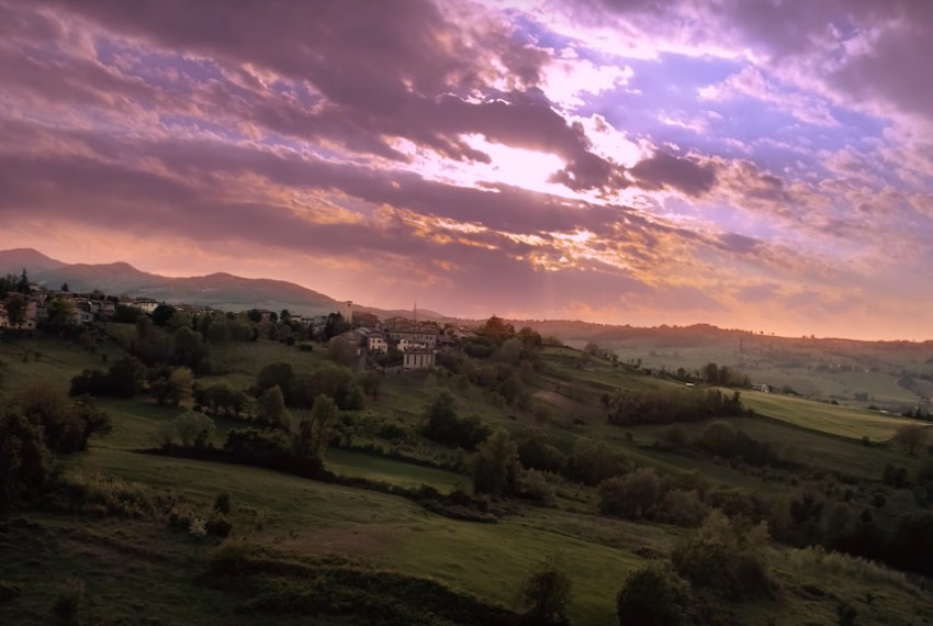 Radici Design - Drone video - Dronelapse Val Parma